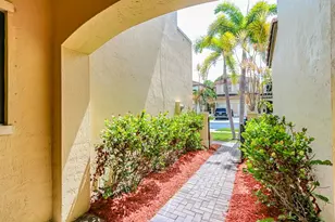 22808 SW 89th Path, Cutler Bay, FL 33190 - Photo 5