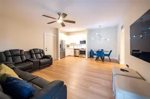 7827 Ashmont Cir, Tamarac, FL 33321 - Photo 3