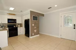 21 NE 57th Ct, Fort Lauderdale, FL 33334 - Photo 7