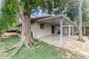 7971 NW 35th Ct, Coral Springs, FL 33065 - Photo 7