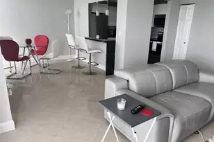 3625 N Country Club Dr Unit, Miami, FL 33180 - Photo 1