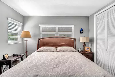 2131 NE 42nd Ct, Unit #104E, Lighthouse Point, FL 33064 - Photo 13