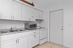 800 SW 30th St, Fort Lauderdale, FL 33315 - Photo 15