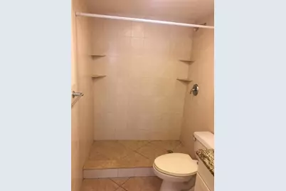 411 SE 8th St, Unit #127, Deerfield Beach, FL 33441 - Photo 5