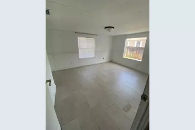 10666 S 228th Lane, Boca Raton, FL 33428 - Photo 9