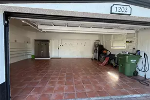 1202 NW 141st Ave, Pembroke Pines, FL 33028 - Photo 25