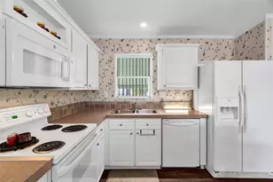 809 Putter Pl, Pompano Beach, FL 33069 - Photo 11