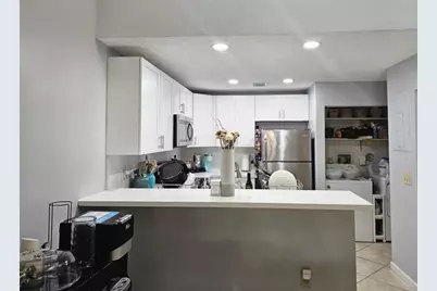 1827  Runners Way, North Lauderdale, FL 33068 - Photo 3