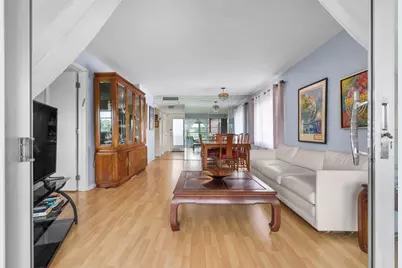 5961 NW 61st Ave, Unit #301, Tamarac, FL 33319 - Photo 5