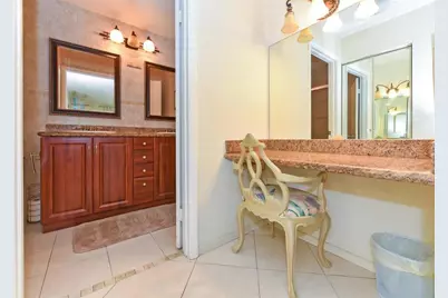 1382  High Point Way NE B, Delray Beach, FL 33445 - Photo 19