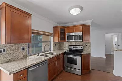 8470 NW 28th St, Sunrise, FL 33322 - Photo 3