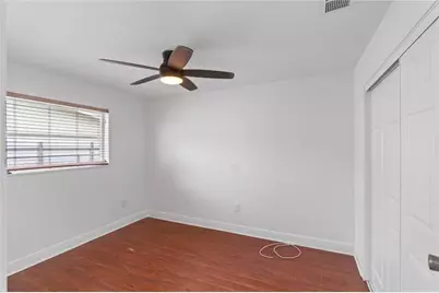 8470 NW 28th St, Sunrise, FL 33322 - Photo 9