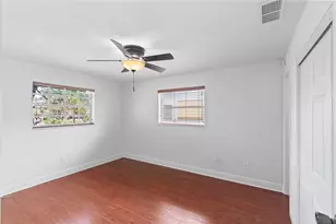 8470 NW 28th St, Sunrise, FL 33322 - Photo 7