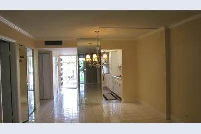 3321 NW 47th Ter, Unit #223, Lauderdale Lakes, FL 33319 - Photo 5