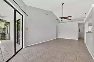 5801 Coach House Cir, Boca Raton, FL 33486 - Photo 7