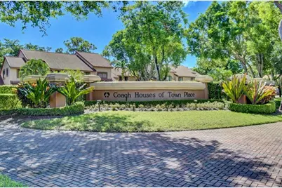5801  Coach House Cir, Unit #H, Boca Raton, FL 33486 - Photo 1