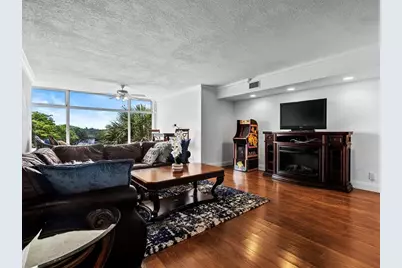 4134 S Carambola Cir, Unit #H403, Coconut Creek, FL 33066 - Photo 11