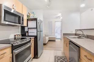 533 NE 3rd Ave, Fort Lauderdale, FL 33301 - Photo 9