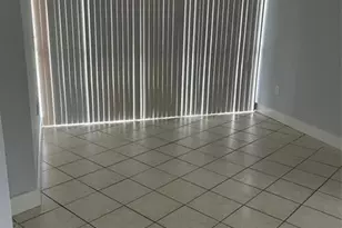 7035 NW 186th St, Hialeah, FL 33015 - Photo 5