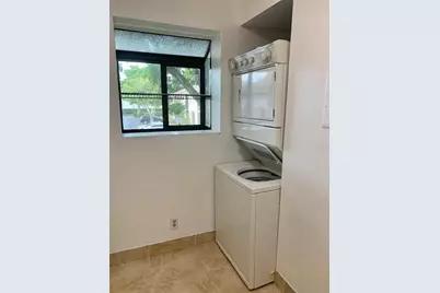 511  Gardens Dr, Unit #204, Pompano Beach, FL 33069 - Photo 5