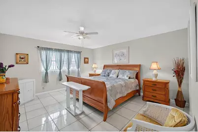 4881 NW 22nd St, Unit #B12, Lauderhill, FL 33313 - Photo 29