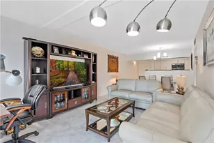 95 N Birch Rd, Fort Lauderdale, FL 33304 - Photo 17