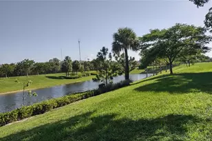 4200 Hillcrest Dr, Hollywood, FL 33021 - Photo 35