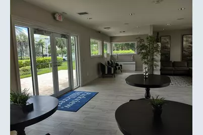 4200  Hillcrest Drive, Unit #405, Hollywood, FL 33021 - Photo 5