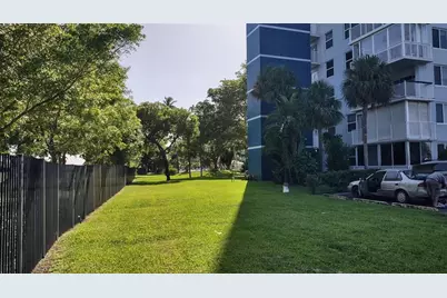 4200  Hillcrest Drive, Unit #405, Hollywood, FL 33021 - Photo 39