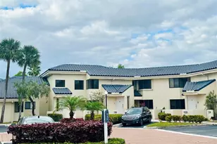 8142 NW 17th Manor, Plantation, FL 33322 - Photo 3