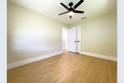 2287 NW 63rd St, Miami, FL 33147 - Photo 23