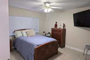 1200 SW 137th Ave, Pembroke Pines, FL 33027 - Photo 7