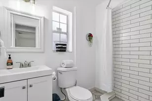 1400 NE 4th Ct, Fort Lauderdale, FL 33301 - Photo 7