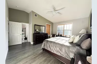 303 SE 22 Street, Unit #303, Fort Lauderdale, FL 33316 - Photo 5