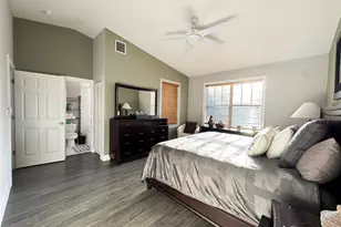 303 SE 22nd St, Fort Lauderdale, FL 33316 - Photo 5