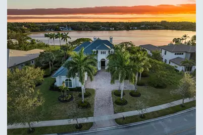 3111  Lake Ridge Ln, Weston, FL 33332 - Photo 1