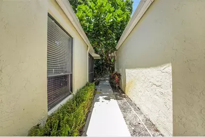 11457 Shady Oaks Lane #., North Palm Beach, FL 33408 - Photo 25