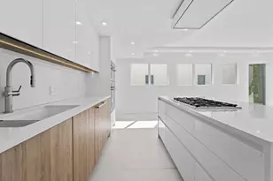 421 Hendricks Isle, Fort Lauderdale, FL 33301 - Photo 51