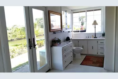 100 N Harbor Dr., Vero Beach, FL 32960 - Photo 9