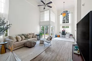 8 Governors Ct, Palm Beach Gardens, FL 33418 - Photo 7