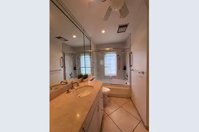 6435  Bay Club Dr, Unit #2, Fort Lauderdale, FL 33308 - Photo 19