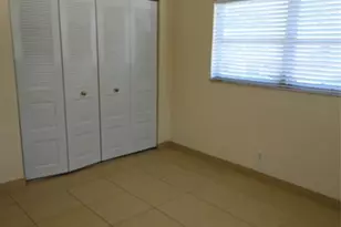 7500 NW 5th Pl, Margate, FL 33063 - Photo 13