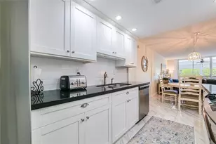 4899 NW 26th Ct, Lauderdale Lakes, FL 33313 - Photo 15