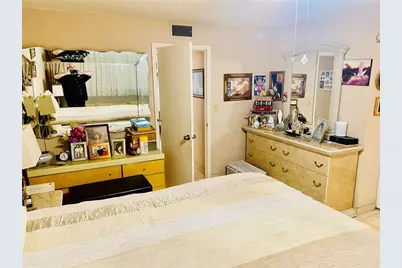 7850 W McNab Road, Unit #301, Tamarac, FL 33321 - Photo 11