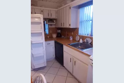 3521  Inverrary Dr, Unit #110, Lauderhill, FL 33319 - Photo 31