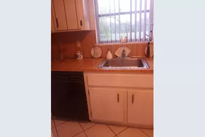 3521  Inverrary Dr, Unit #110, Lauderhill, FL 33319 - Photo 29