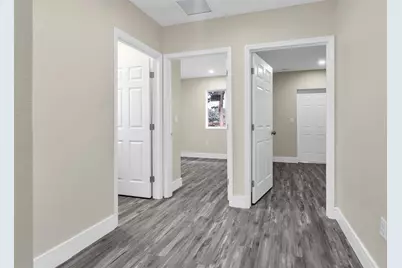 2451A NW 21st St, Fort Lauderdale, FL 33311 - Photo 15