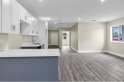 2451A NW 21st St, Fort Lauderdale, FL 33311 - Photo 17