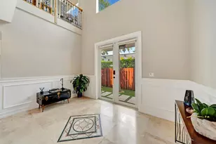 1368 Bayview Dr, Fort Lauderdale, FL 33304 - Photo 7