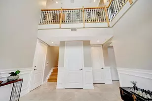 1368 Bayview Dr, Fort Lauderdale, FL 33304 - Photo 9